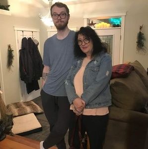 Meet your Posher, Debra